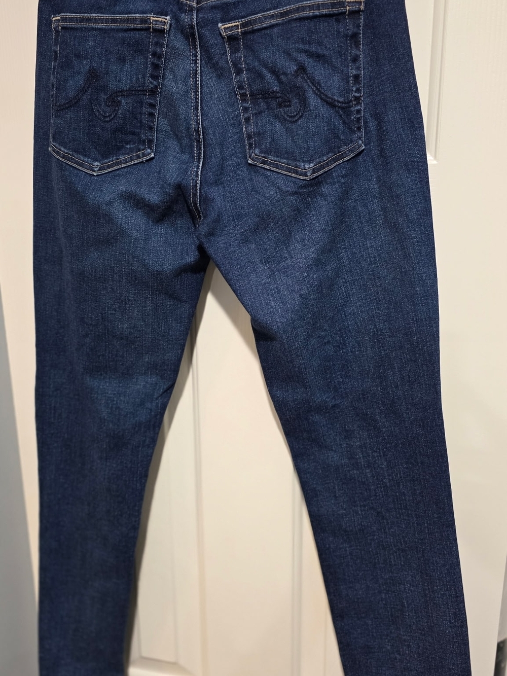 Ag Adriano Goldschmied Women's Skinny Jeans in Dark Blue - Picture 2 of 6